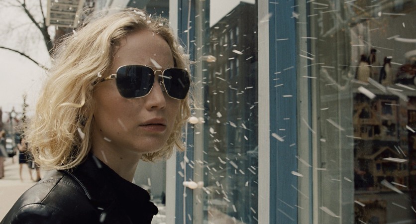 Auf sich allein gestellt: Jennifer Lawrence in Joy (Foto: 20th Century FOX)